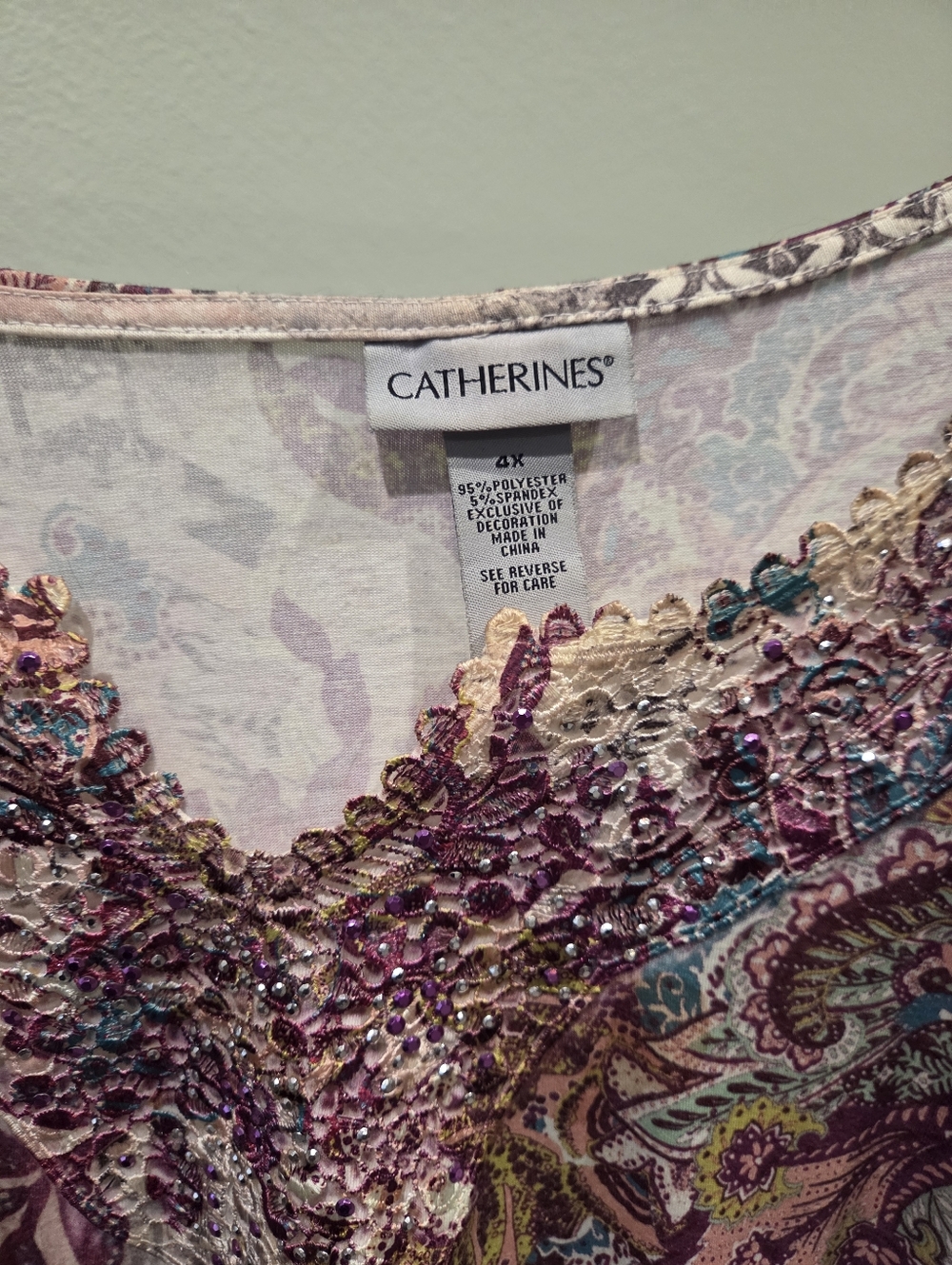 Catherines Plus Size 4x T Shirt Bundle Basics Rhinestone Embelishment Lot - Picture 8 of 10
